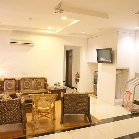N K Hotel Muar Dış mekan fotoğraf