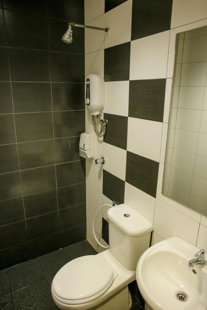 N K Hotel Muar Dış mekan fotoğraf